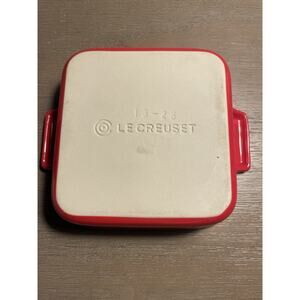 Le Creuset Heritage Stoneware Square Baking Dish color Cerise (Cherry Red).